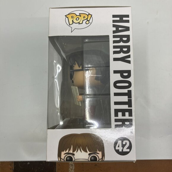 Funko Pop! Vinyl: Harry Potter - Harry Potter (w/ Marauders Map) #42 - Picture 4 of 6